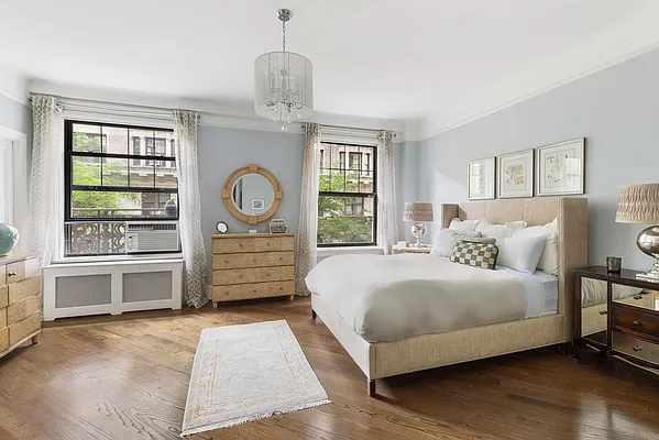 Sold by Compass | media 7