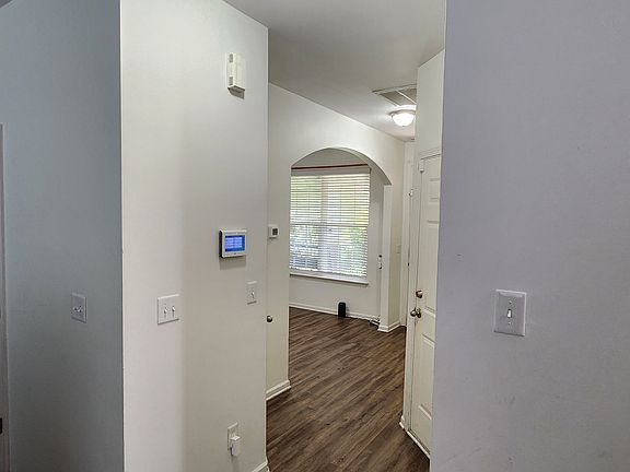 2nd image of 7425 Wallace Ln