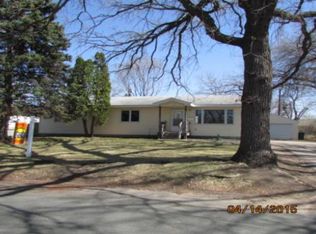 5536 Regent Ave N, Crystal, MN 55429