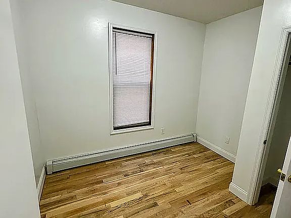 4th image of 126 E 35th St #1F