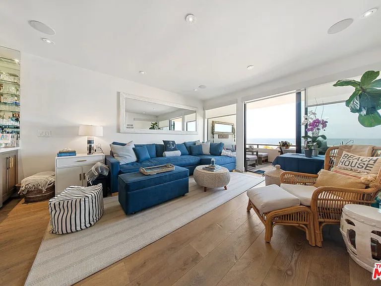 1 Eastwind St #203 — Photo 3