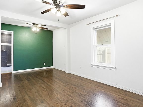 5th image of 5801 Posey Ln