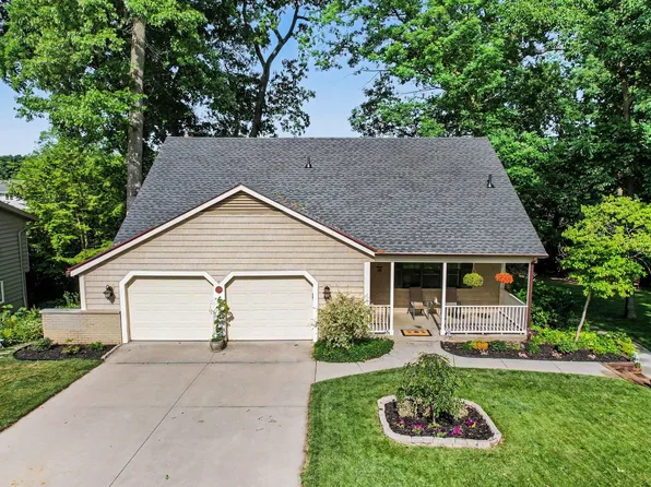 7618 Hampton Oaks Dr, Portage, MI 49024