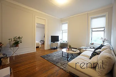 Rented by Rennit Inc.