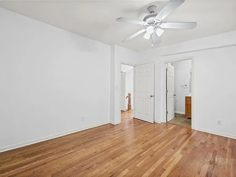 2429 Claude St NW — Photo 19