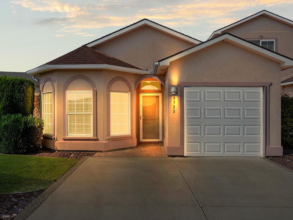1st image of 9723 Mia Ln