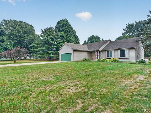 5th image of 1705 Wild Cherry Ln