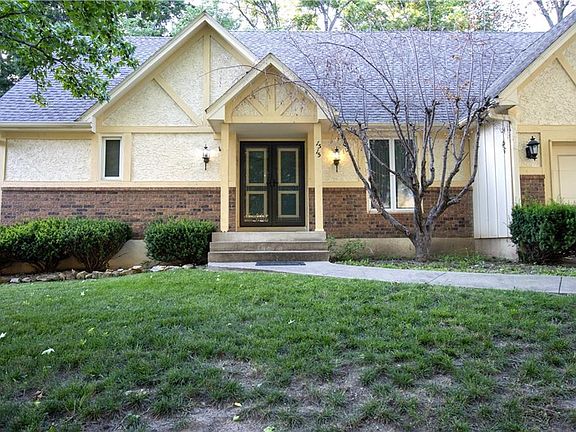 2nd image of 1515 NW Weatherstone Ln