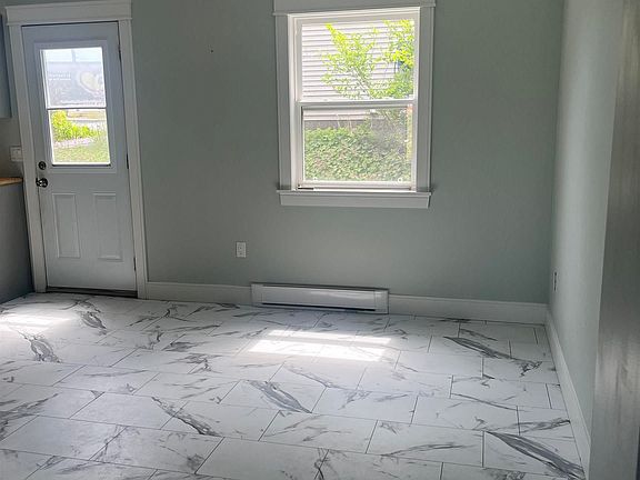 3rd image of Spencer Ave #2