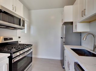221 24th Ave APT 303, San Francisco, CA 94121