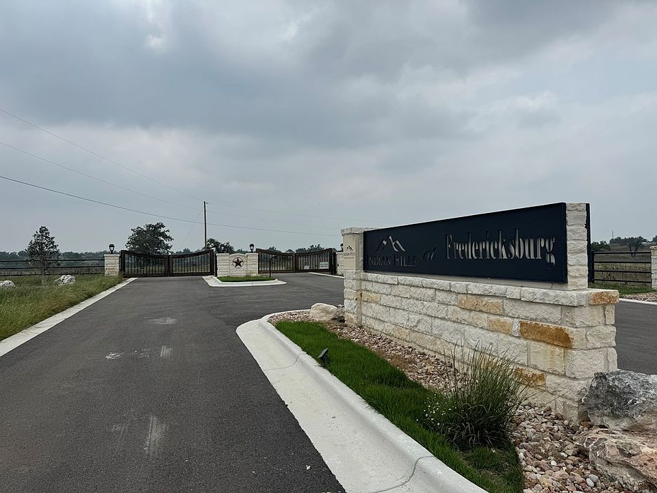 2nd image of 51 Badger Ridge Rd