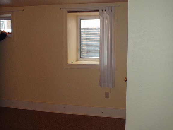 5th image of 519 E Front St APT 8