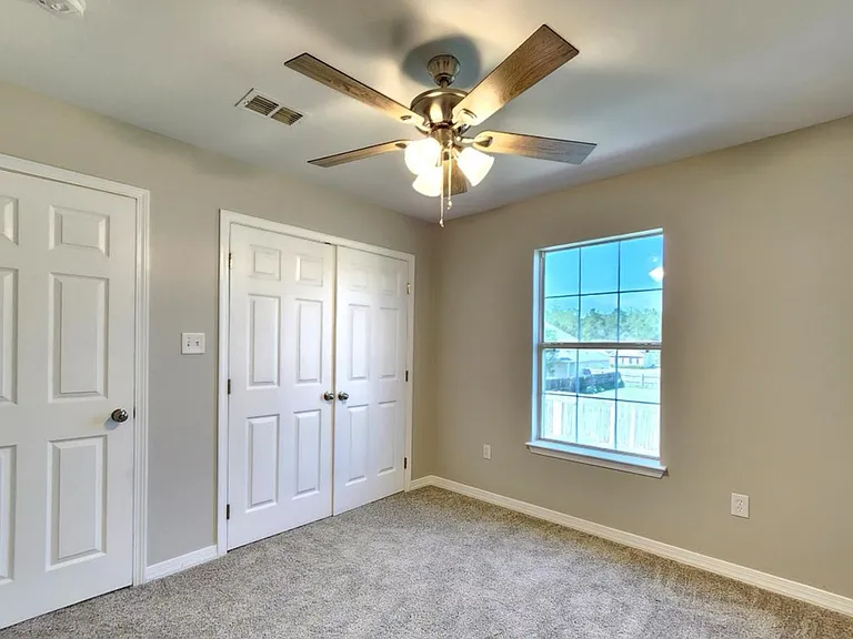 14031 Seymour Dr — Photo 25