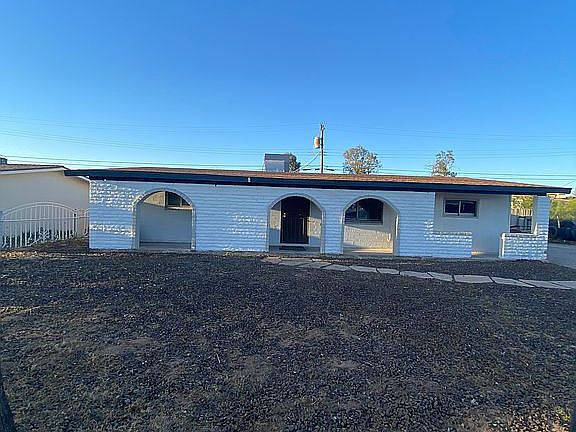 5th image of 9050 E Wier Ave