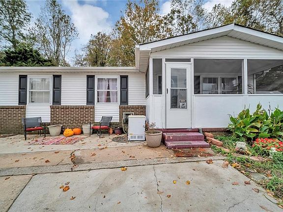 5th image of 1229 Sierra Dr