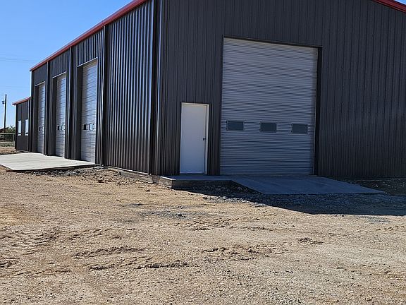 2nd image of 15446 W University Blvd