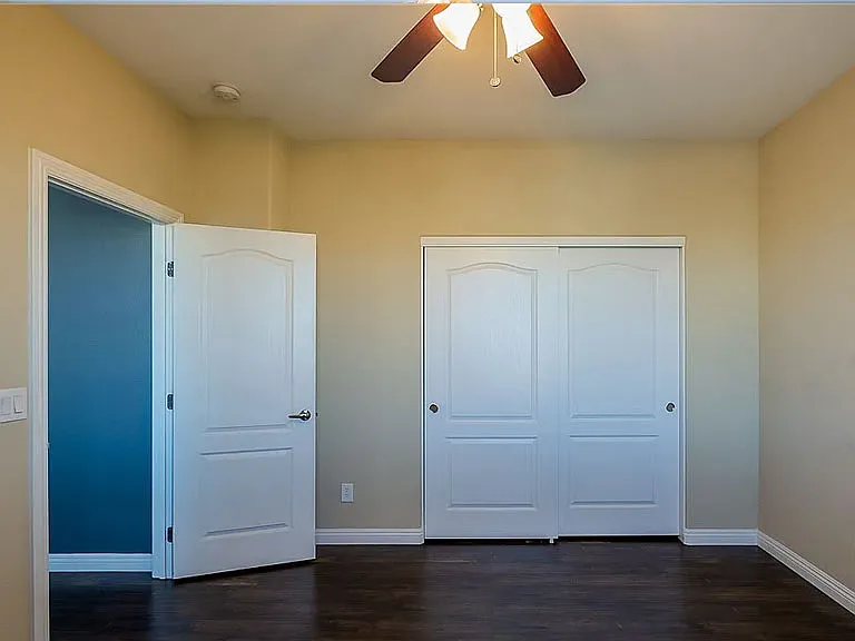 4524 Grindle Point St — Photo 9