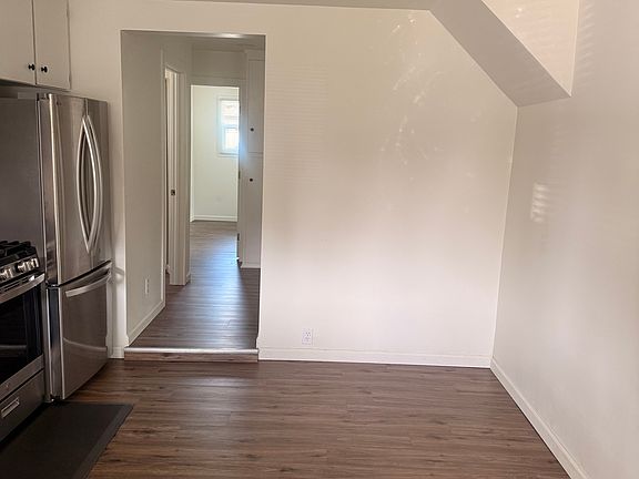 3rd image of 500 Oakland Ave #500