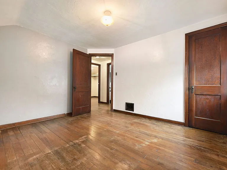 772 Ohio River Blvd — Photo 17