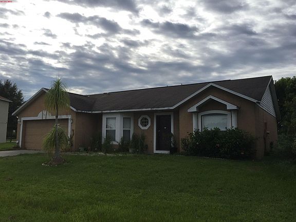 4th image of 702 Toulon Dr