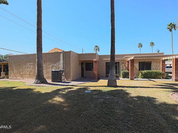 4th image of 215 Leisure World