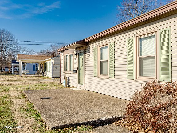 3rd image of 6003 Halma Dr