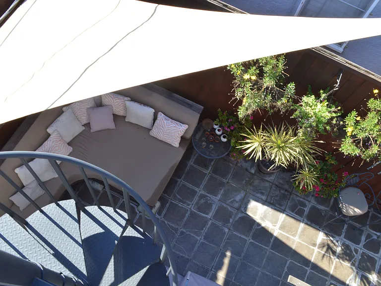 1203 S Rimpau Blvd — Photo 40