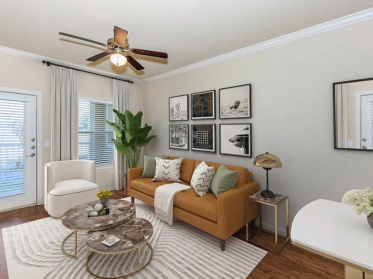 320 S Stewart Blvd — Photo 19