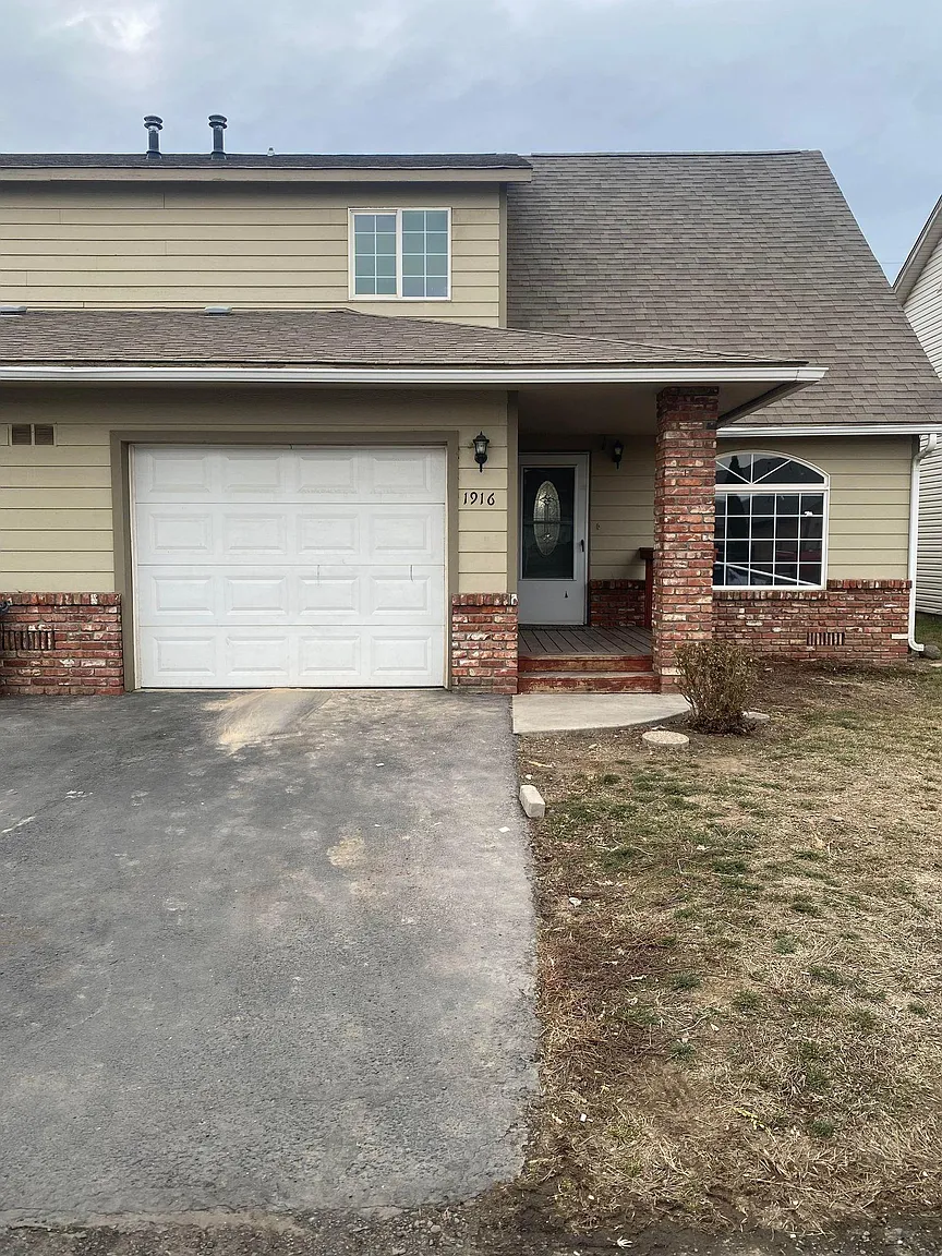 1916 Royal Palm Ave #17 photo 1