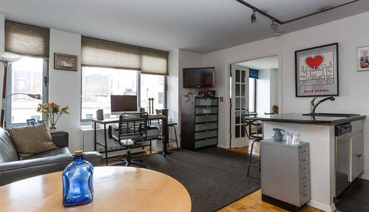 1st image of 270 W 17th St APT 4F