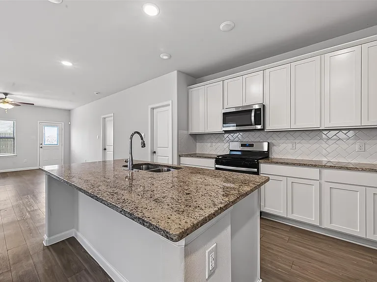 5823 Fresh View Ct — Photo 4