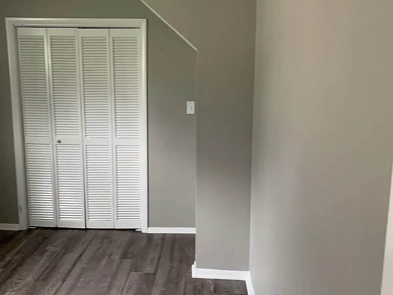 555 New Alexandria Rd #1 — Photo 5