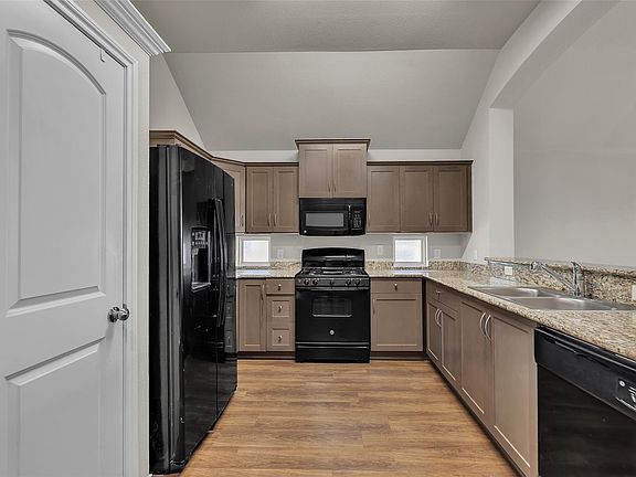 5th image of 5245 Sagewood Dr