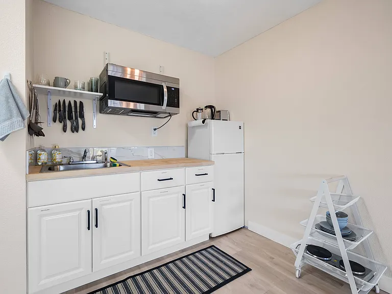 725 Lytton Station Rd — Photo 19