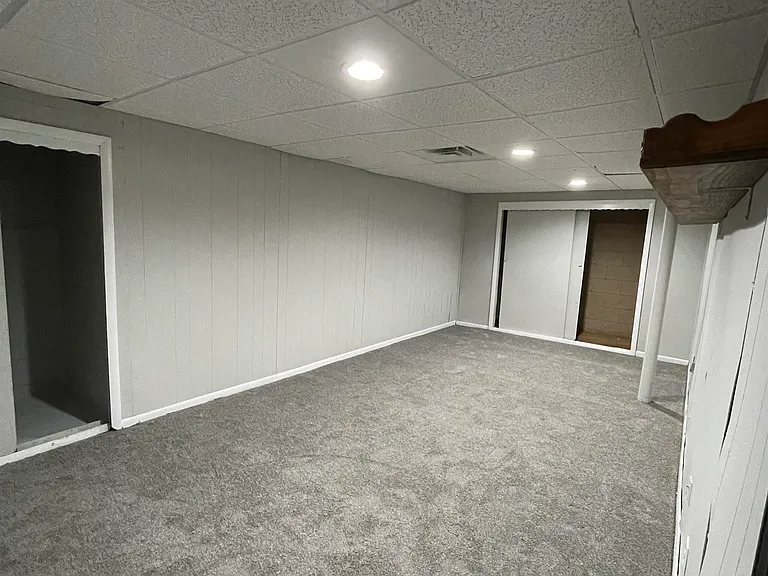 1808 Meadowglades Dr — Photo 11