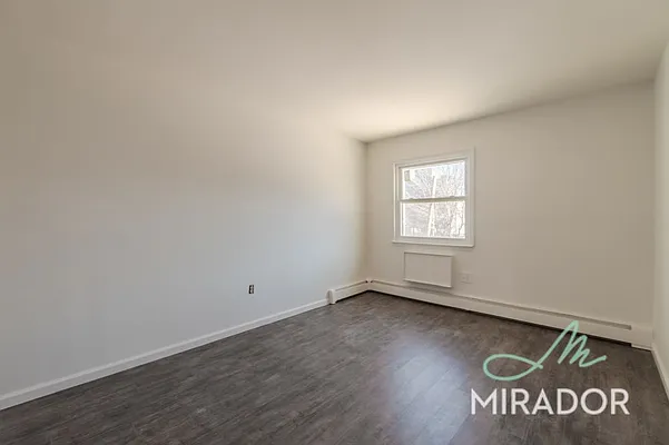 Rented by Mirador Real Estate | media 28