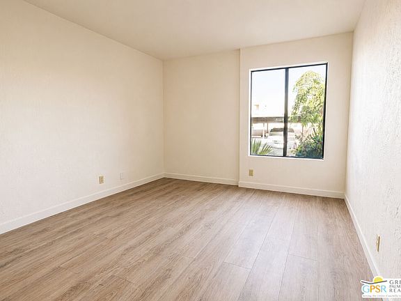 3rd image of 1050 E Ramon Rd Unit 42