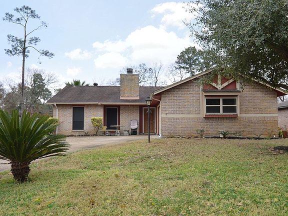 2nd image of 2762 Sherwood Hollow Ln