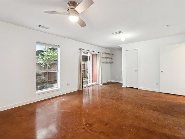 6947 Ardmore St — Photo 4