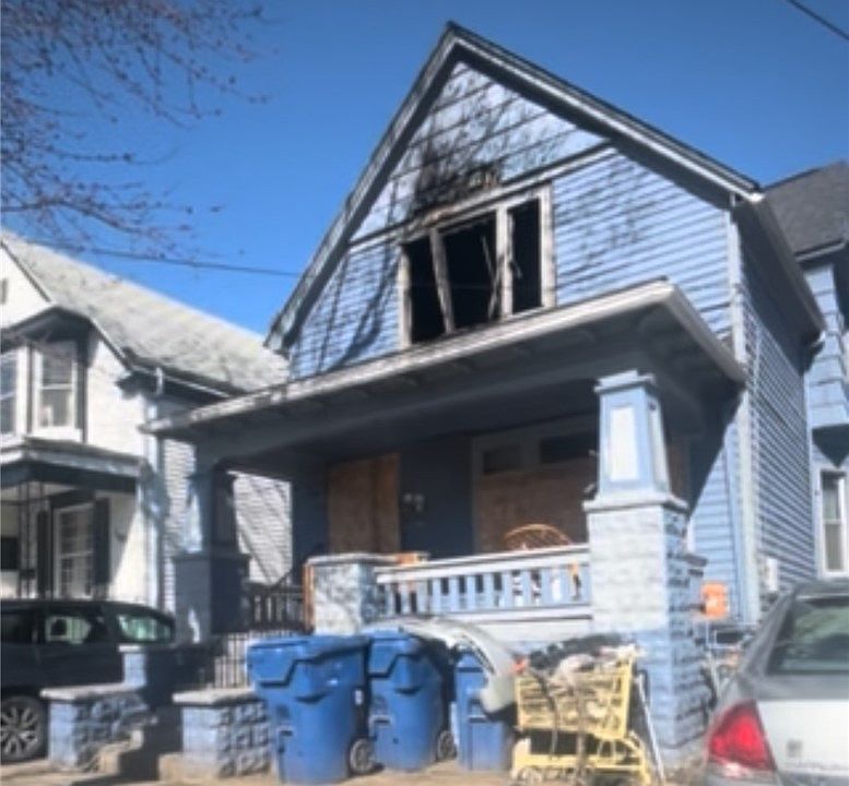 1st image of 141 Moselle St