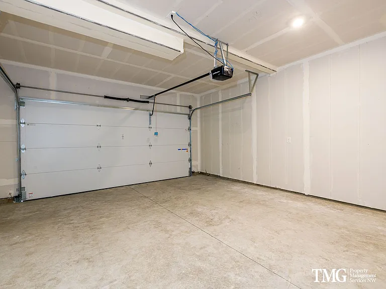 4802 NE 37th Ct — Photo 13