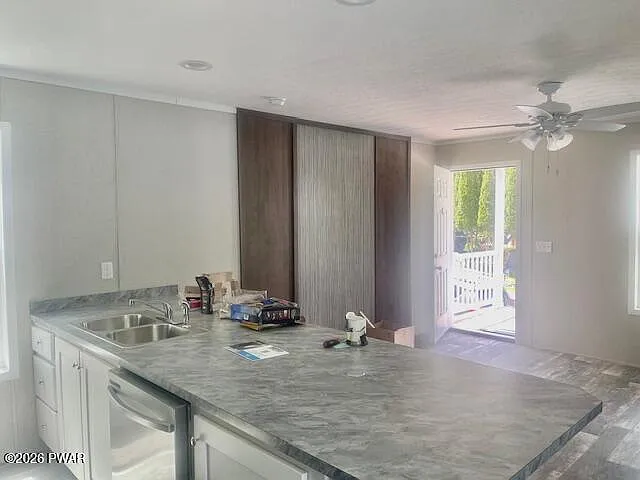 112 Crawford Park Rd — Photo 5