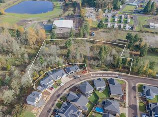 1401 45th Ave, Sweet Home, OR 97386