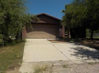 1271 Pendleton Dr, Rio Rico, AZ 85648