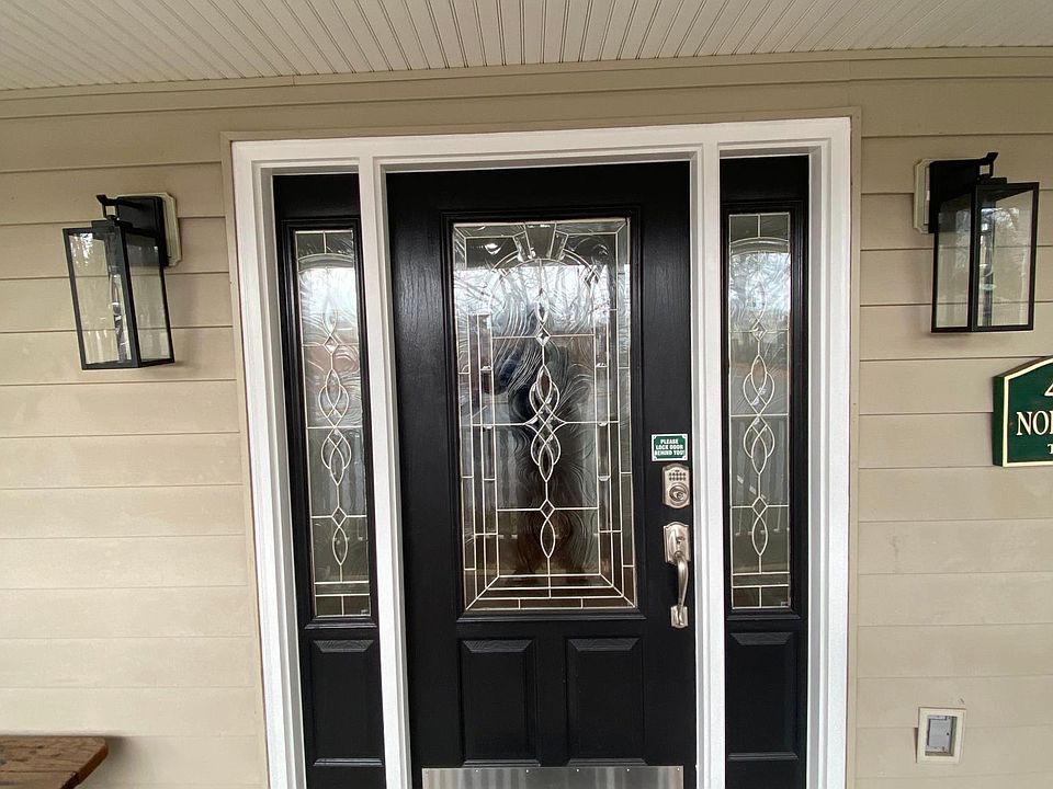 1st image of 43 N Main St #43