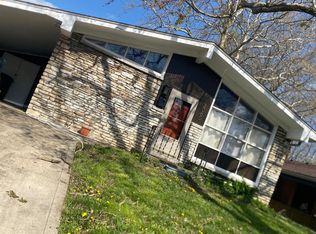 2065 Saint Christopher Dr, Lexington, KY 40502