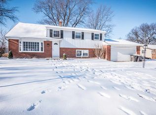 3725 Burrwood Ter, Fort Wayne, IN