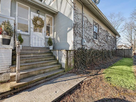 2nd image of 522 Rome Ave