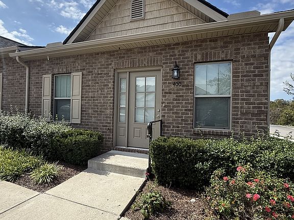 3rd image of 400 Buchanan Ct