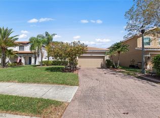 2061 Cape Heather Cir, Cape Coral, FL 33991